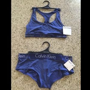 🖤 Calvin Klein Matching Bra and Panty Set 🖤